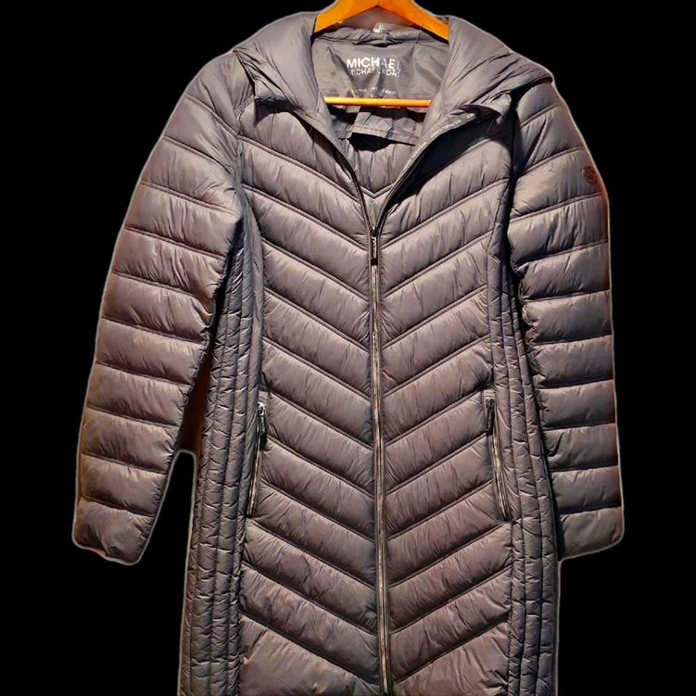 Michael Kors Grey Puffy Lightweight Coat